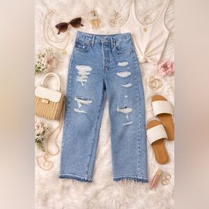 Levi’s Ribcage Straight Ankle Jeans Size 27 Button Fly Distressed High Rise